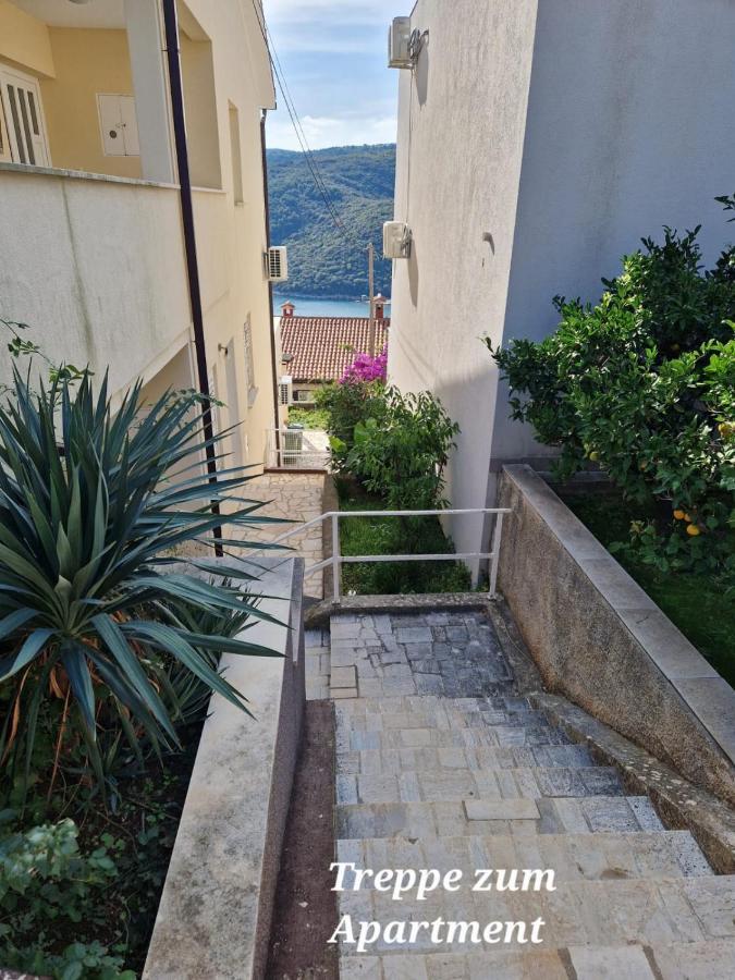 Aloe Lägenhet Rabac Exteriör bild